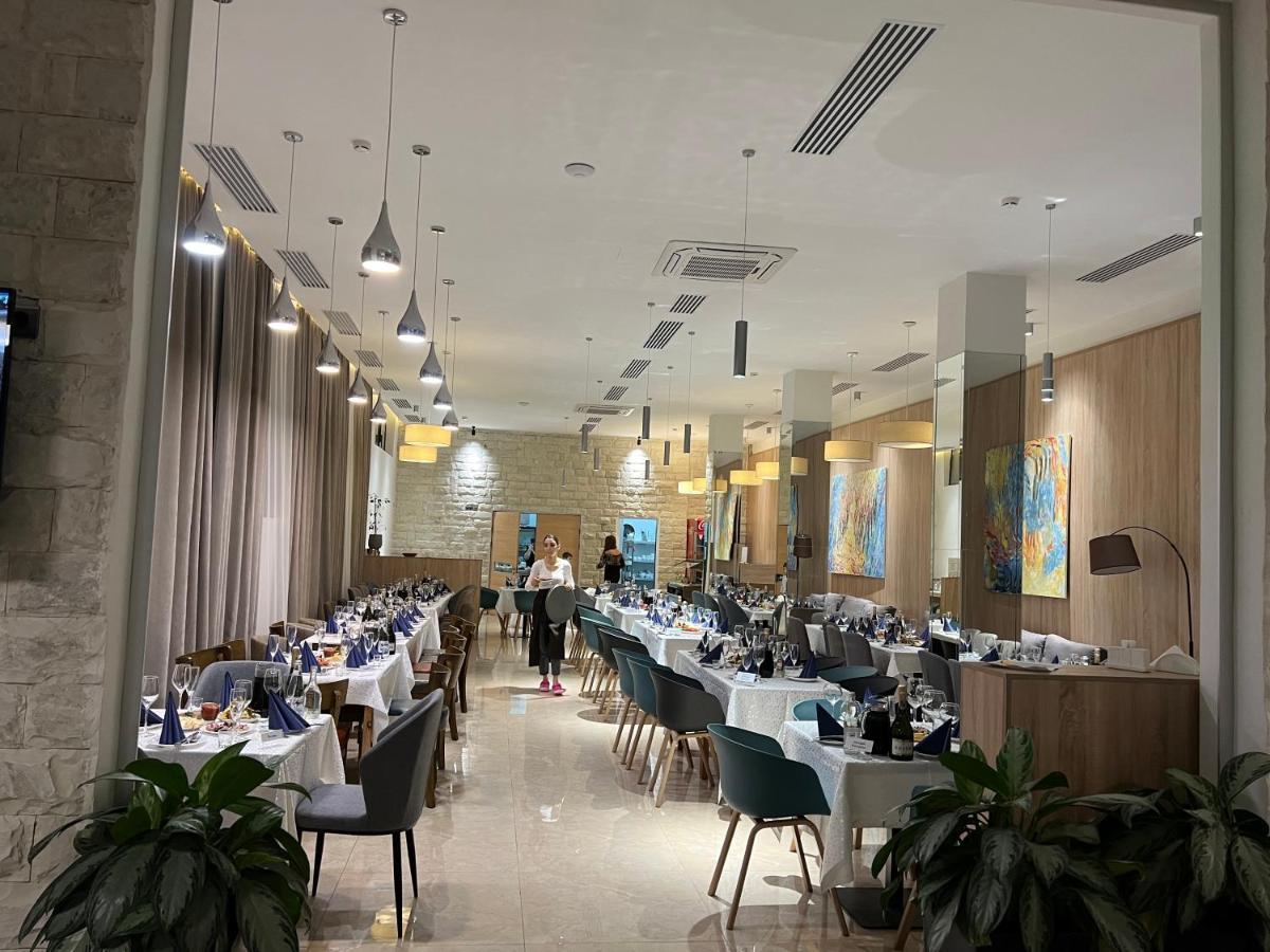 Abaash Hotel Afon New Athos 외부 사진